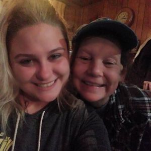 Meet your Posher, Kacey